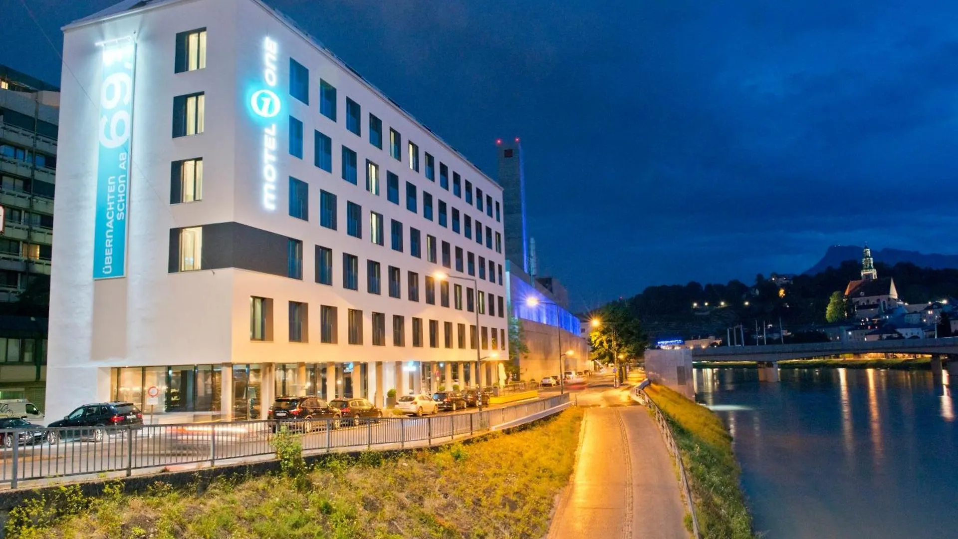 Motel One Salzburg-Mirabell 3*, Salzburg Austria