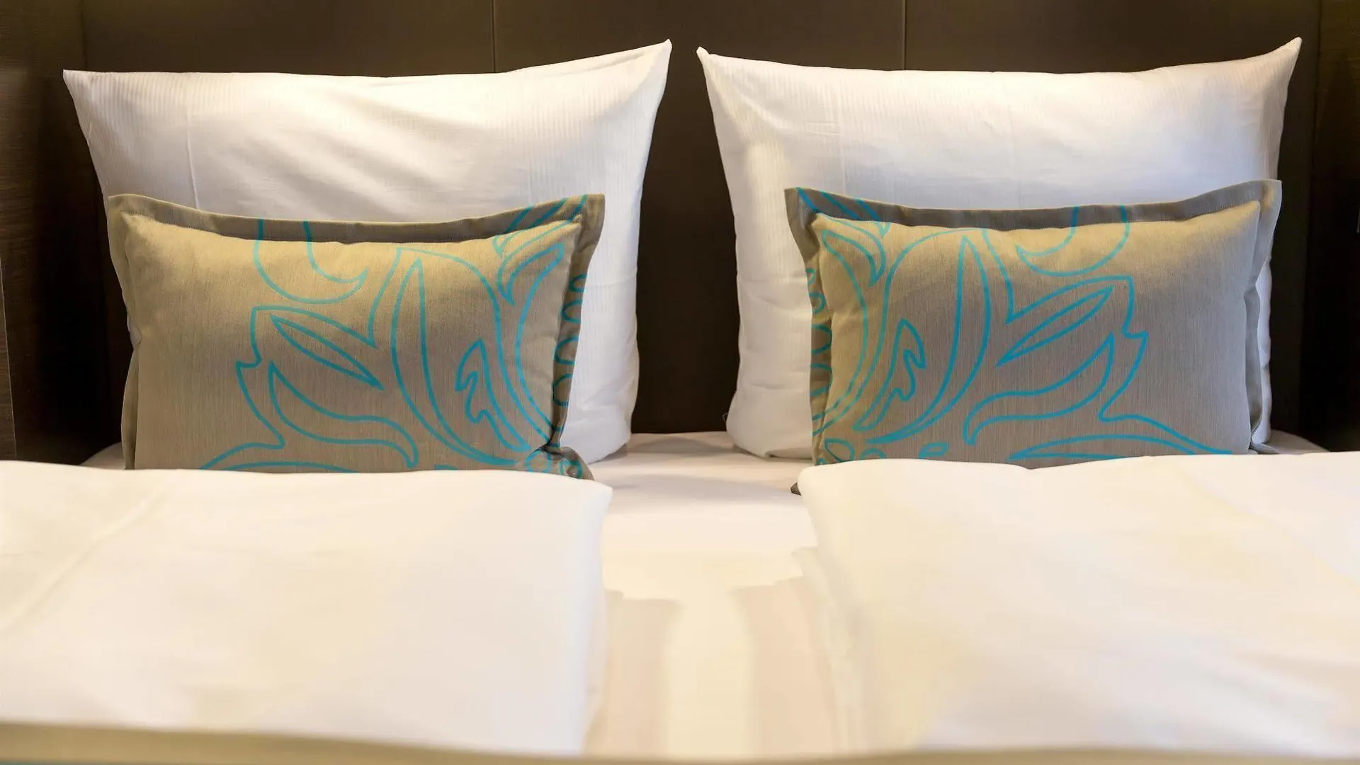 *** Hotel Motel One Salzburg-Mirabell Austria