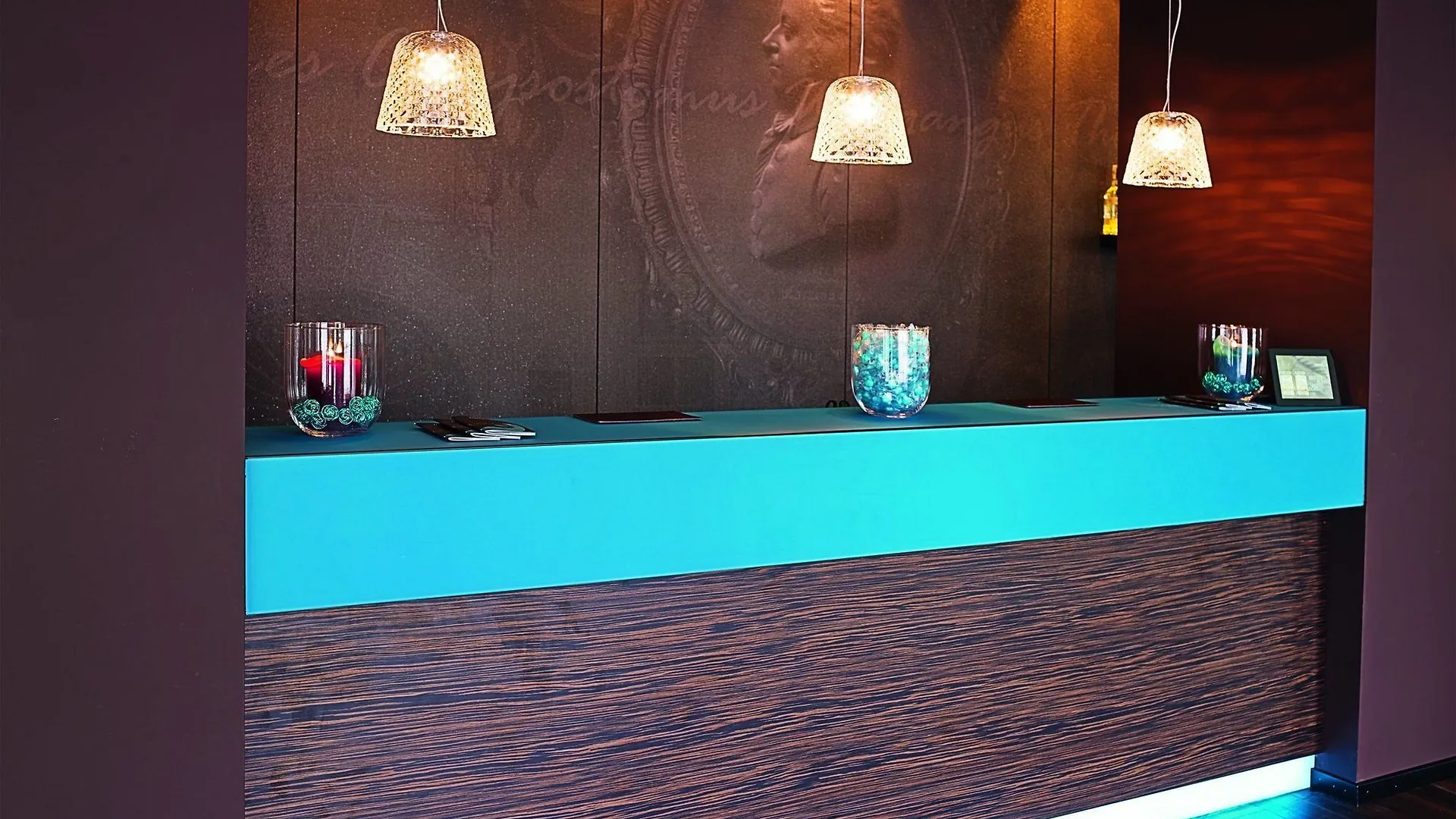 Motel One Salzburg-Mirabell Hotel